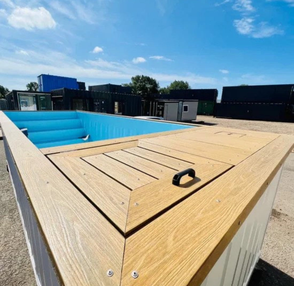 PISCINA CONTENEDOR DE 20 PIES