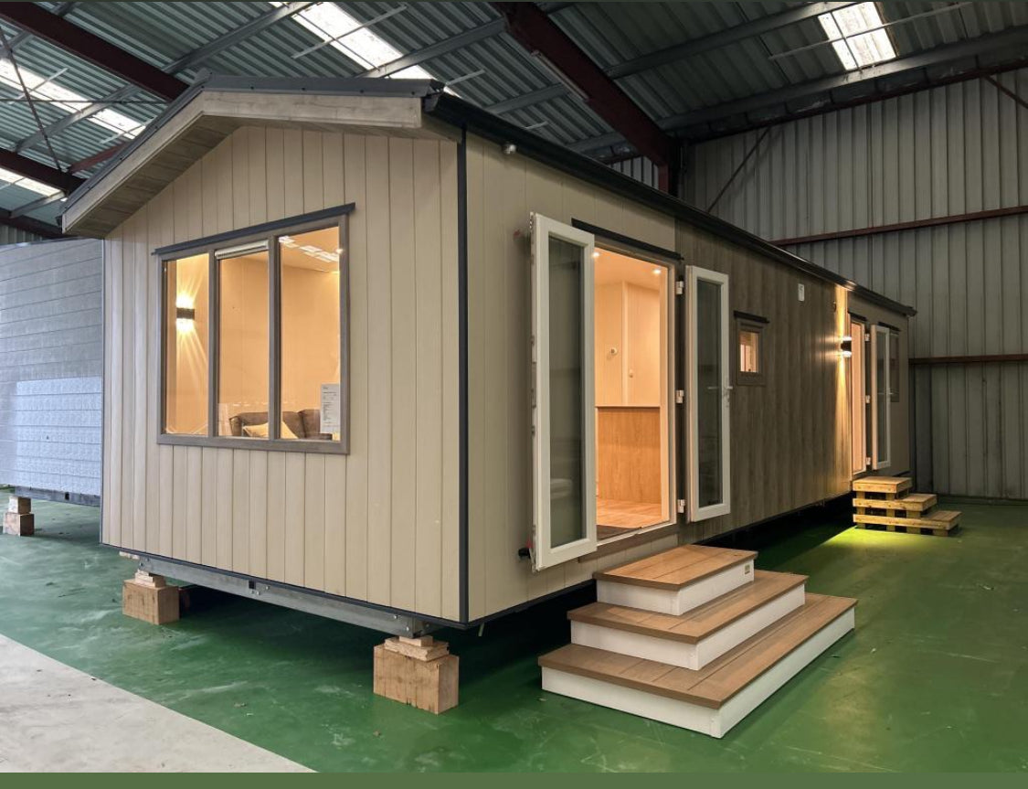 Casa móvil de 2 dormitorios: comodidad, elegancia y lista para entrar a vivir