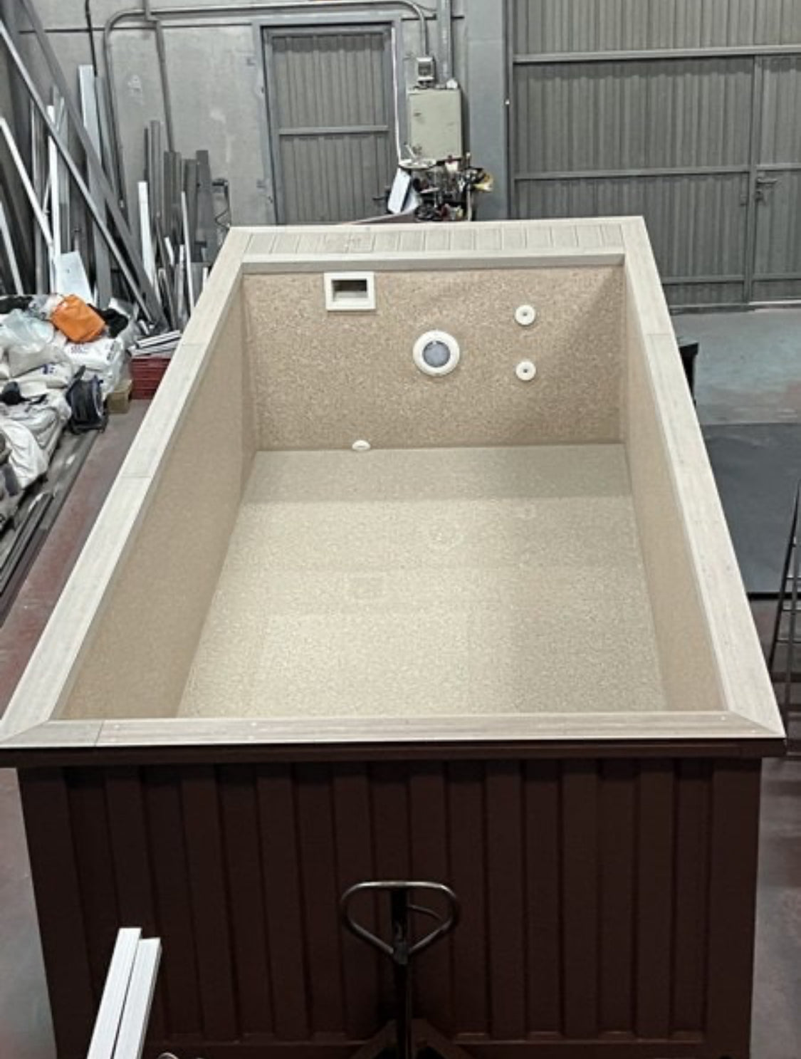 Contenedor piscina de 4 m x 1,5 m