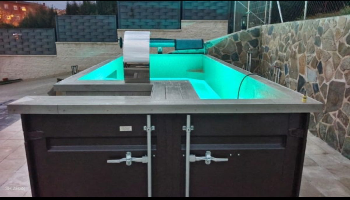 contenedor de 20 pies transformado en piscina