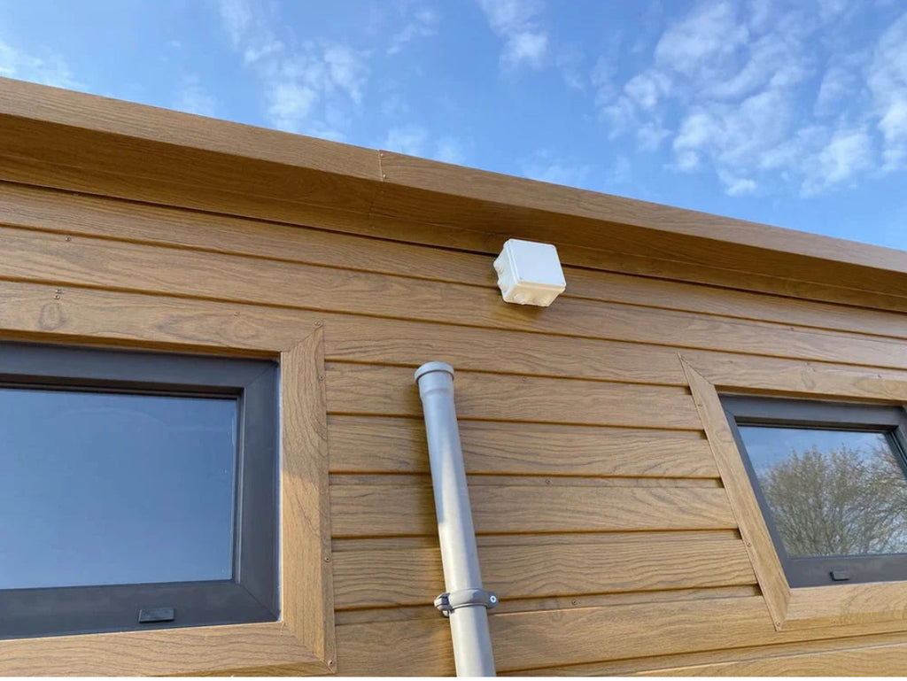 Cabina de aseo doble con tanque séptico

Modelo de madera de alta gama