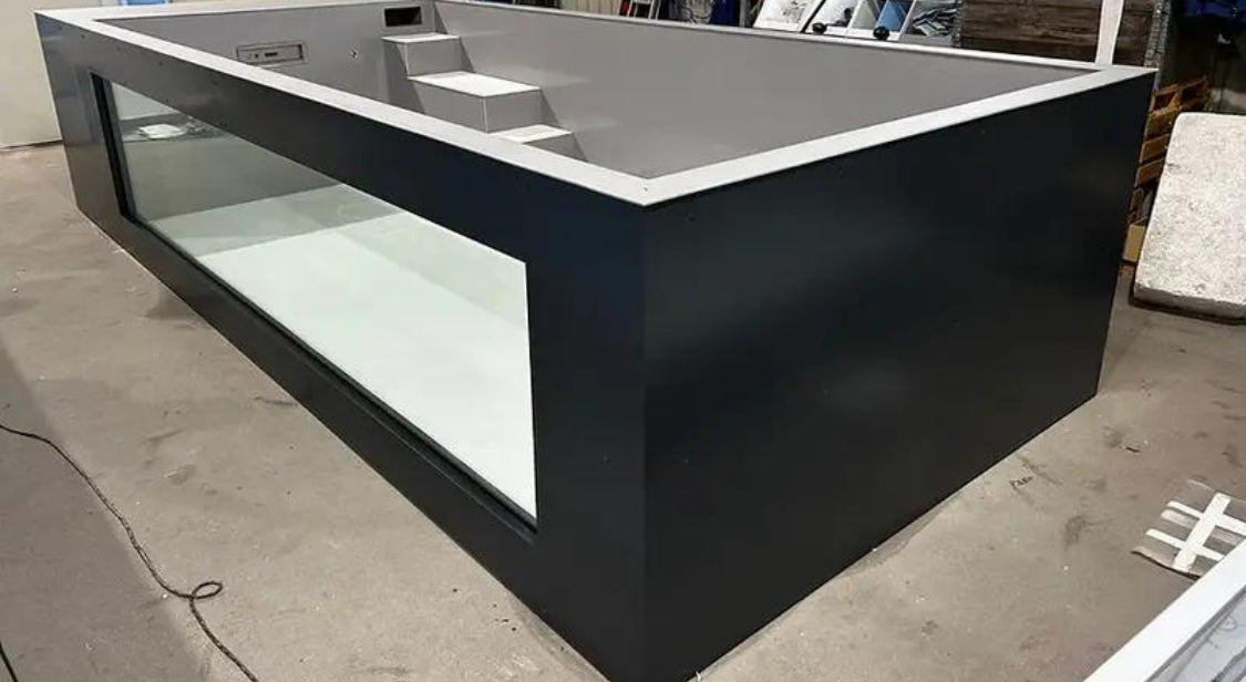 Piscina de polipropileno de 6,5 m x 2,5 m con ventana de 4 m