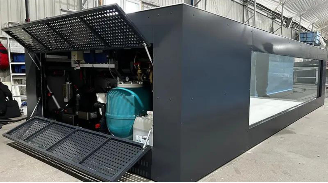 Piscina de polipropileno de 6,5 m x 2,5 m con ventana de 4 m