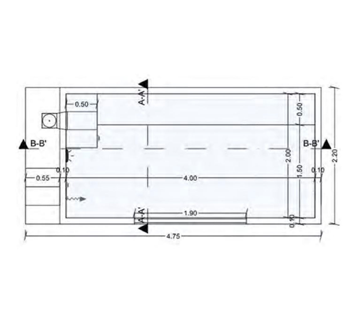 Piscina Compact pool 240 Dimensiones Estructura: 4,75 x 2,20 x 1,10 m.
Dimensiones Lámina de agua: 3,5 x 2 x 0,93 m.